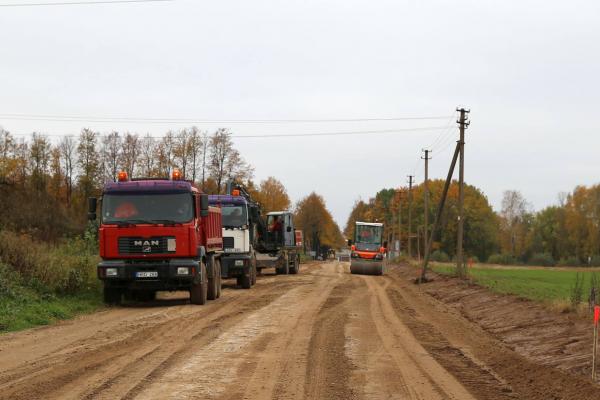 Du Kauno rajono žvyrkeliai bus padengti asfaltu